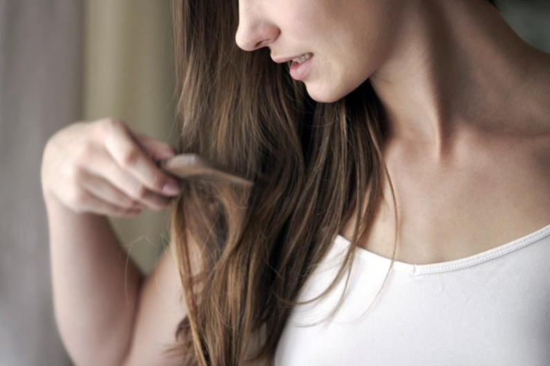 Vypadávání vlasů pod vlivem stresových situací
